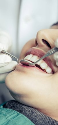 Dentist 2
